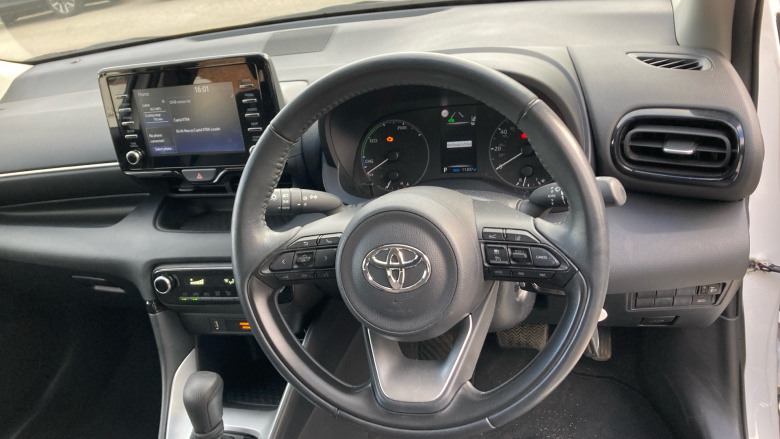 Toyota Yaris 1.5 Hybrid Icon 5dr CVT Hybrid Hatchback